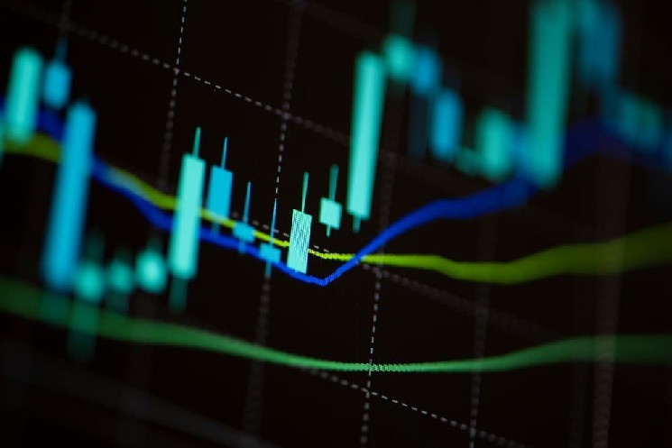 Metaverse tokens MANA and SAND record double-digit gains as the market sees red